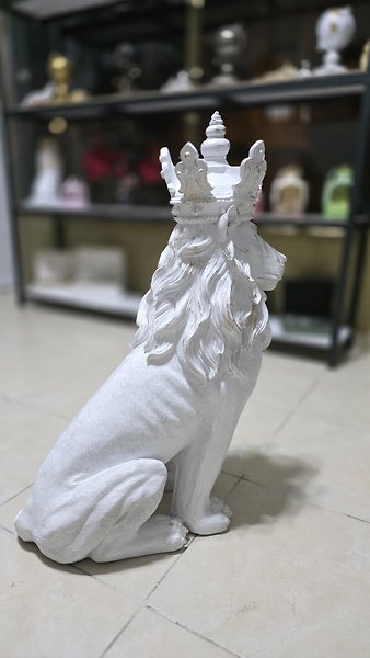 Büyük boy Dekoratif Beyaz Aslan Kral Heykeli 78cm