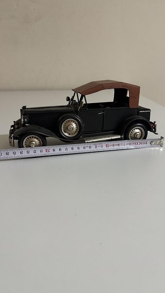 FREFLY Lincoln Metal Araba (Büyük Boy) 26 cm