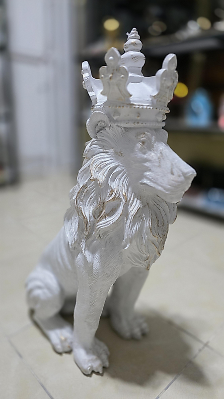 Frefly Beyaz Aslan Kral Heykeli 78cm Biblo