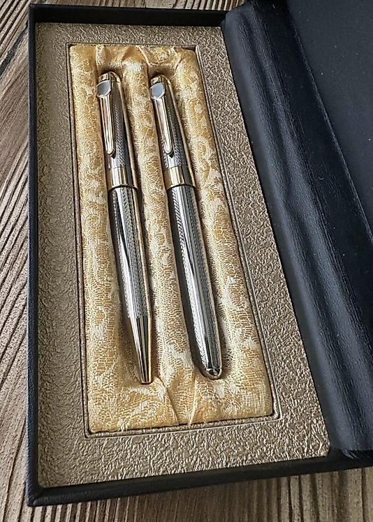 Ögretmenler Günü Lüx Kalem Seti Deri Kutulu Kisiye Özel